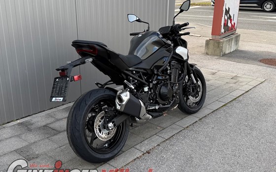 Neufahrzeug Kawasaki Z900 70kW - Bild 6 Neufahrzeug Kawasaki Z900 70kW - Bild 6