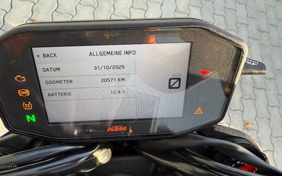 Gebrauchtmotorrad KTM 890 Duke R - Bild 6