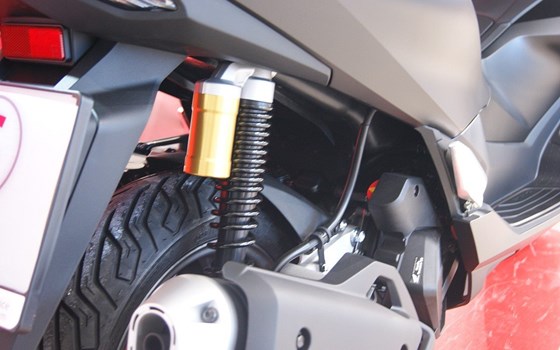 Gebrauchtmotorrad Honda PCX125 DX - Bild 4