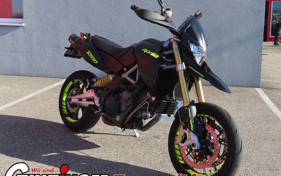 Gebrauchtmotorrad Aprilia Dorsoduro 1200 - Bild 1 Gebrauchtmotorrad Aprilia Dorsoduro 1200 - Bild 1