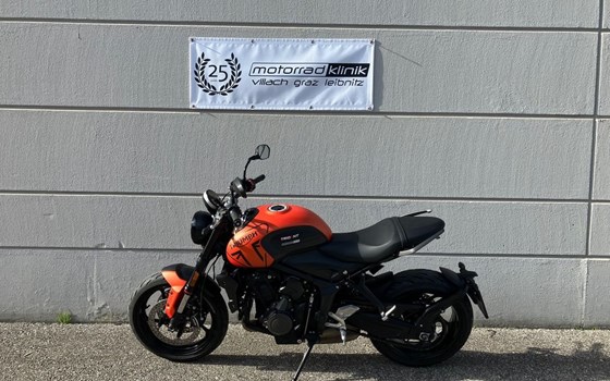 Gebrauchtmotorrad Triumph Trident 660 - Bild 1 Gebrauchtmotorrad Triumph Trident 660 - Bild 1