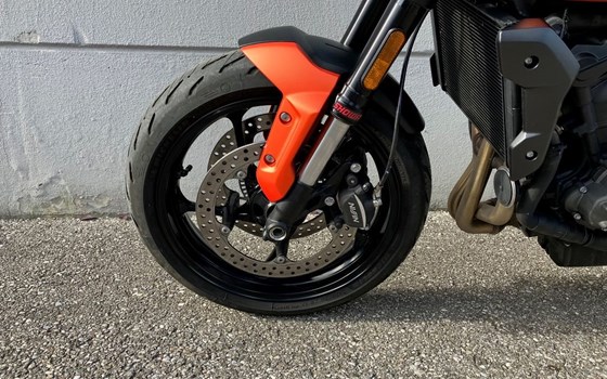 Gebrauchtmotorrad Triumph Trident 660 - Bild 16 Gebrauchtmotorrad Triumph Trident 660 - Bild 16