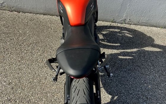 Gebrauchtmotorrad Triumph Trident 660 - Bild 5 Gebrauchtmotorrad Triumph Trident 660 - Bild 5