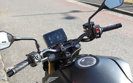 Gebrauchtmotorrad Honda CB1000 Hornet SP - Bild 5 Gebrauchtmotorrad Honda CB1000 Hornet SP - Bild 5