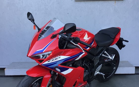 Gebrauchtmotorrad Honda CBR650R - Bild 4