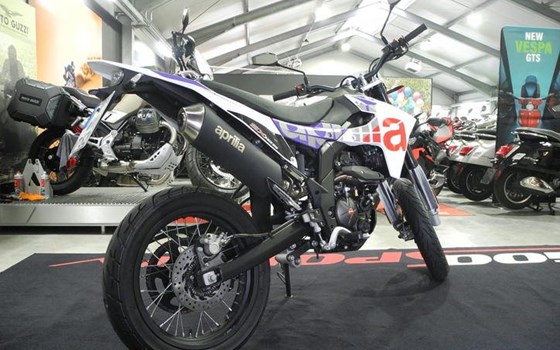 Gebrauchtmotorrad Aprilia SX 125 - Bild 7