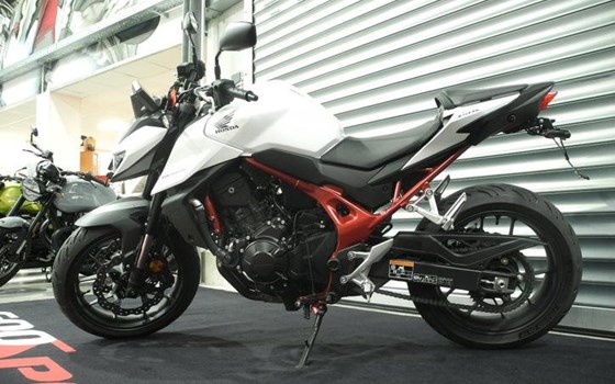 Gebrauchtmotorrad Honda CB750 Hornet - Bild 2