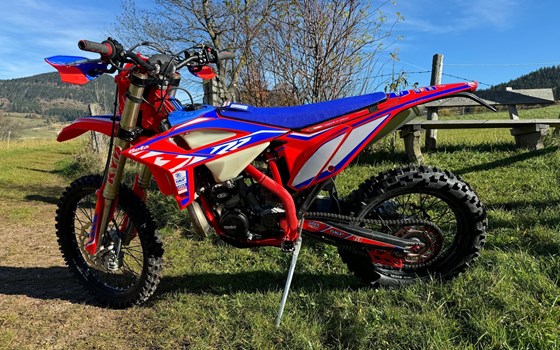 Gebrauchtmotorrad Beta RR 300 Racing - Bild 2 Gebrauchtmotorrad Beta RR 300 Racing - Bild 2
