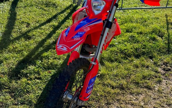 Gebrauchtmotorrad Beta RR 300 Racing - Bild 3 Gebrauchtmotorrad Beta RR 300 Racing - Bild 3