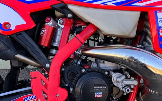 Gebrauchtmotorrad Beta RR 300 Racing - Bild 7 Gebrauchtmotorrad Beta RR 300 Racing - Bild 7