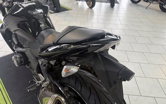 Gebrauchtmotorrad Kawasaki Z1000 - Bild 12