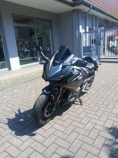 Gebrauchtmotorrad Honda CBR500R - Bild 1