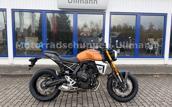 Neufahrzeug Suzuki GSX-8T - Bild 1