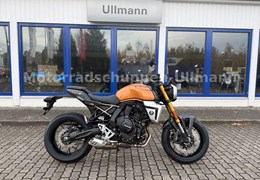 Neumotorrad Suzuki GSX-8T