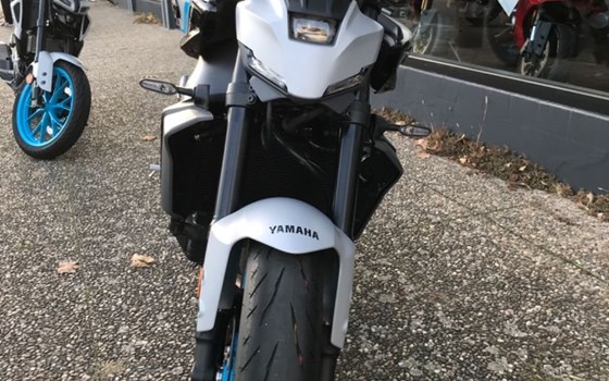 Gebrauchtmotorrad Yamaha MT-09 35kW - Bild 4