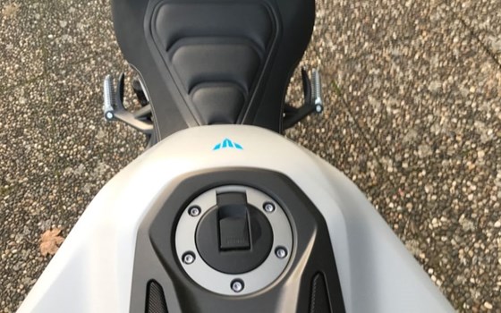 Gebrauchtmotorrad Yamaha MT-09 35kW - Bild 6