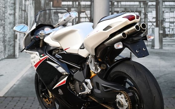 Gebrauchtmotorrad MV Agusta F4 1000 RR - Bild 10