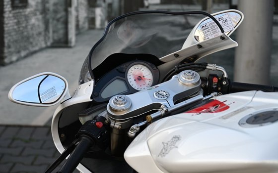 Gebrauchtmotorrad MV Agusta F4 1000 RR - Bild 11