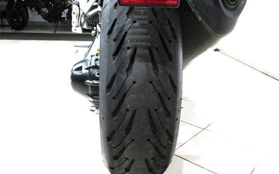 Gebrauchtmotorrad BMW R 1250 R - Bild 11