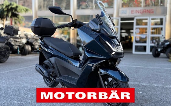 Neufahrzeug Kymco Sky Town 125i ABS - Bild 1 Neufahrzeug Kymco Sky Town 125i ABS - Bild 1