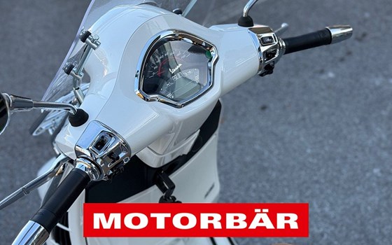 Gebrauchtmotorrad Vespa GTS 125 Touring - Bild 10