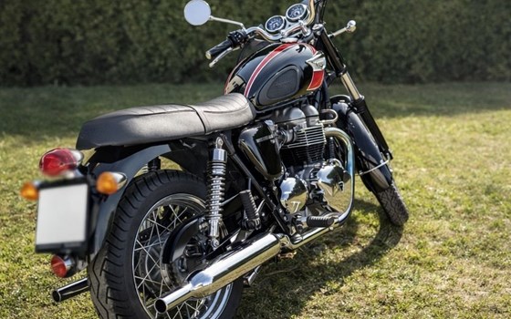 Gebrauchtmotorrad Triumph Bonneville T100 - Bild 6
