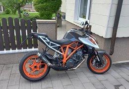 Gebrauchte KTM 1290 Super Duke R Gebrauchte KTM 1290 Super Duke R