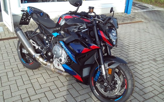 Gebrauchtmotorrad BMW M 1000 R - Bild 1