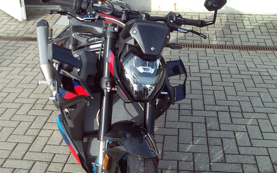 Gebrauchtmotorrad BMW M 1000 R - Bild 2