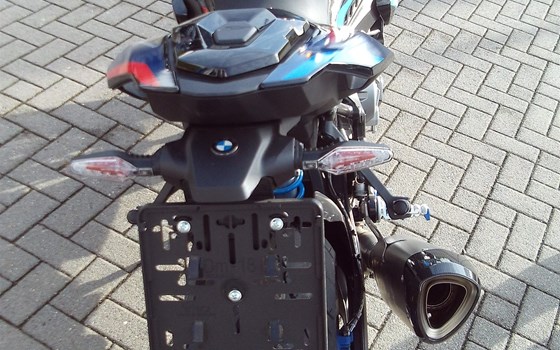 Gebrauchtmotorrad BMW M 1000 R - Bild 9