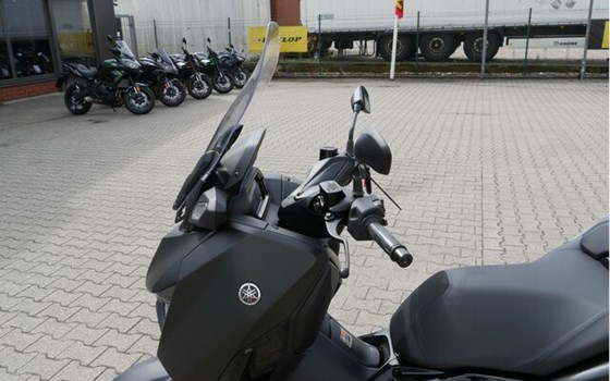 Gebrauchtmotorrad Yamaha XMAX 125 - Bild 12