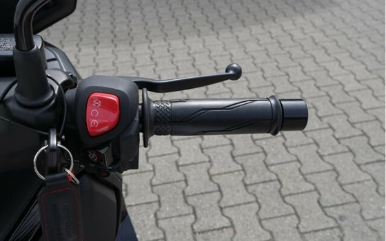 Gebrauchtmotorrad Yamaha XMAX 125 - Bild 17