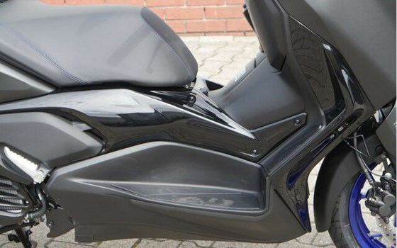 Gebrauchtmotorrad Yamaha XMAX 125 - Bild 5