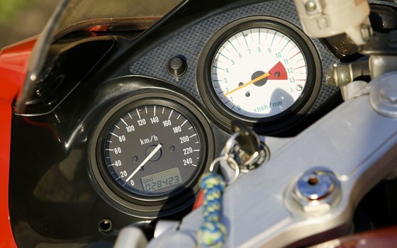 Gebrauchtmotorrad Suzuki SV 650S - Bild 2