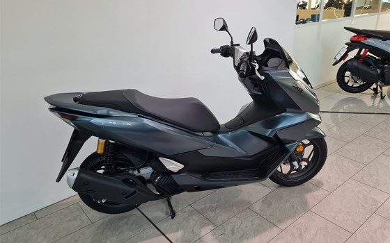Gebrauchtmotorrad Honda PCX125 - Bild 2