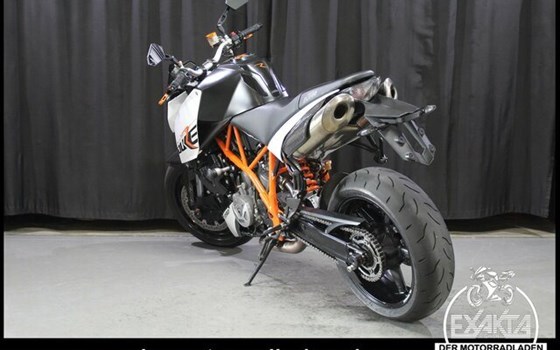 Gebrauchtmotorrad KTM 990 Super Duke - Bild 3