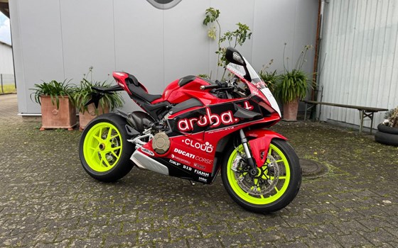 Gebrauchtmotorrad Ducati Panigale V4 - Bild 2