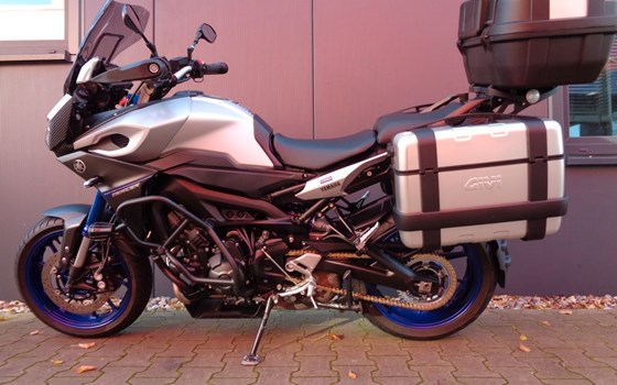 Gebrauchtmotorrad Yamaha Tracer 900 - Bild 2