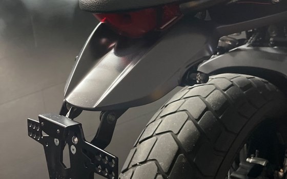 Gebrauchtmotorrad Ducati Scrambler Street Classic - Bild 2