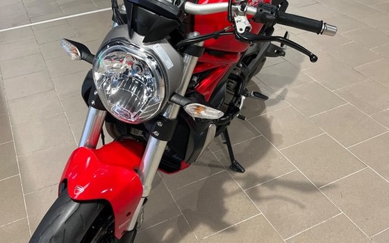 Gebrauchtmotorrad Ducati Monster 1200 - Bild 2