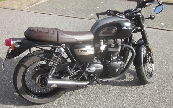 Gebrauchtmotorrad Triumph Bonneville T120 Gold Line - Bild 8