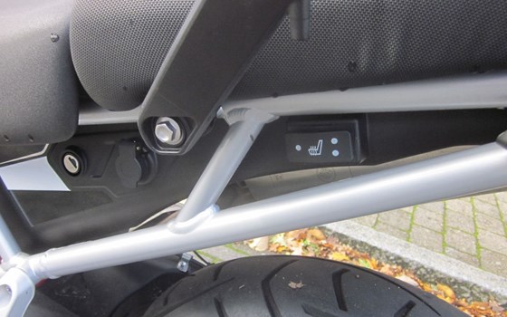 Gebrauchtmotorrad Triumph Tiger 900 GT Pro - Bild 4