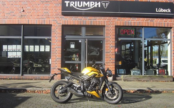 Gebrauchtmotorrad Triumph Street Triple 765 RS - Bild 2