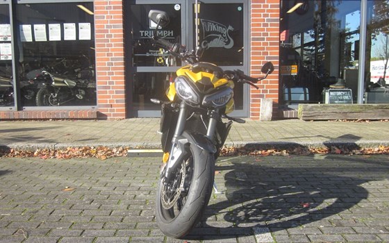 Gebrauchtmotorrad Triumph Street Triple 765 RS - Bild 3