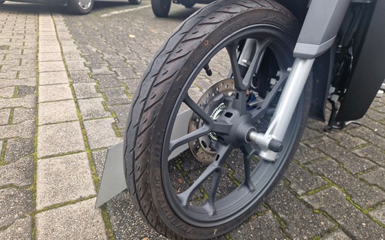 Gebrauchtmotorrad Honda Super Cub C 125 - Bild 6