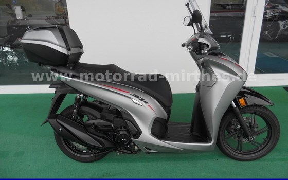 Gebrauchtmotorrad Honda SH350i - Bild 1