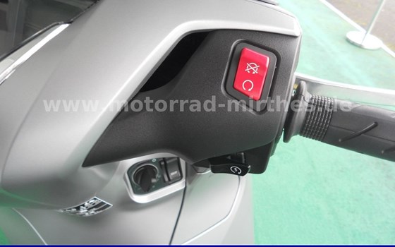 Gebrauchtmotorrad Honda SH350i - Bild 18