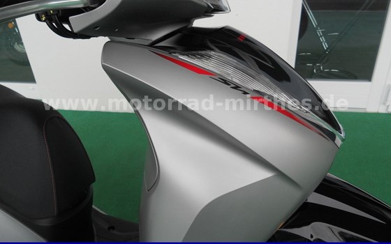 Gebrauchtmotorrad Honda SH350i - Bild 7