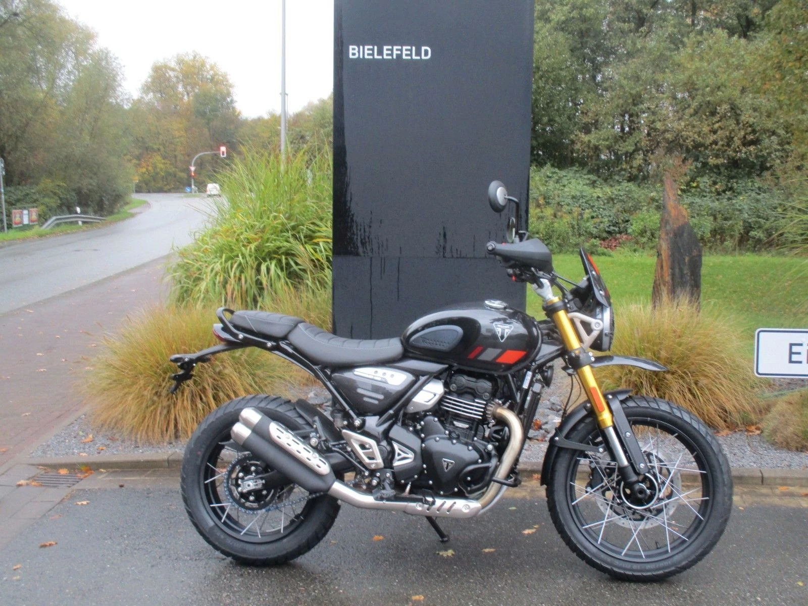 Triumph Scrambler 400 XC