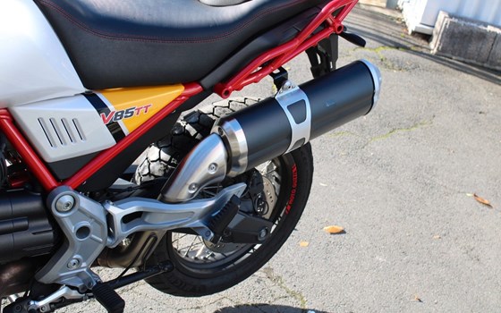 Gebrauchtmotorrad Moto Guzzi V85 TT - Bild 12